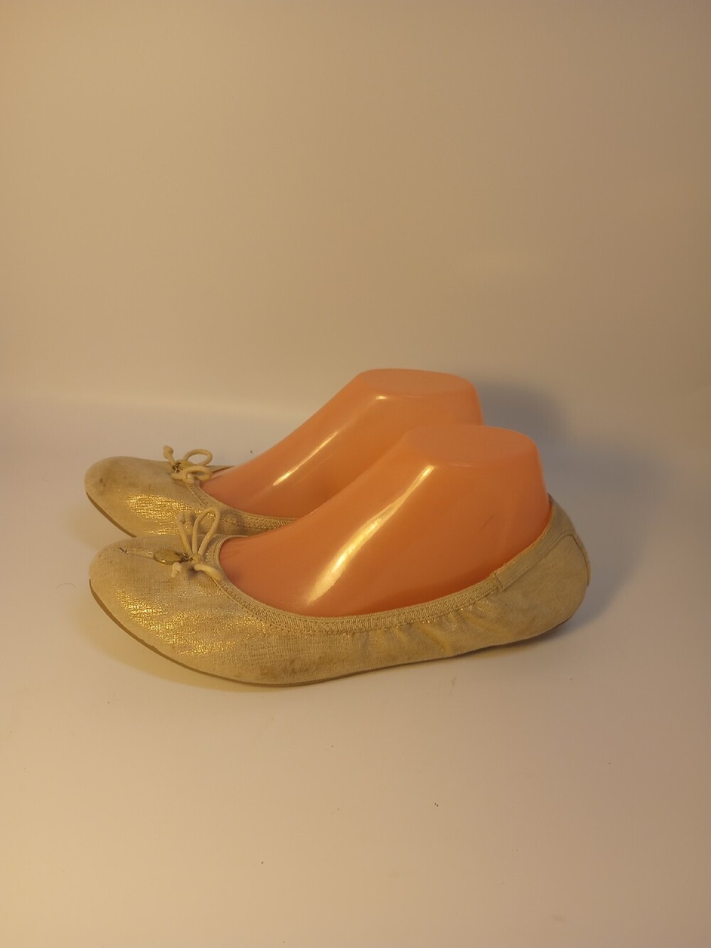 Dexflex Comfort Ballet Shoes Gold Slip On Espadrilles Shoes Womens Size 9M
